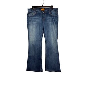JAMES Jeans Preserved Denim, Women's Mid Rise Bootcut Jeans, Size 31